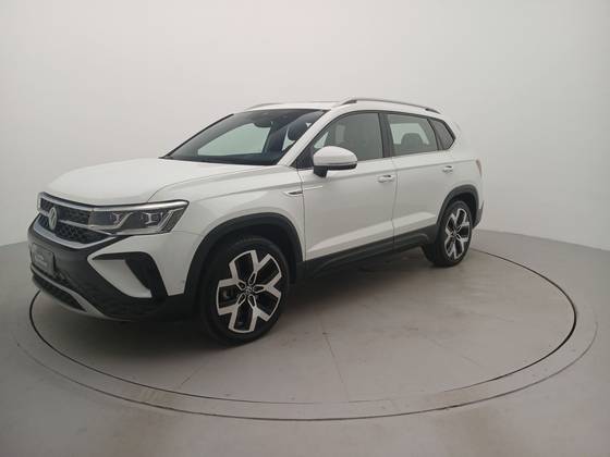 VOLKSWAGEN TAOS 1.4 250 TSI TOTAL FLEX HIGHLINE AUTOMÁTICO